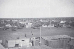 1950s-Roadside-camp