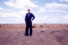 Lwtr-Jim-Harris-on-Meteorite-Maralinga-1963