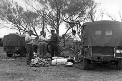 1955-Tietkens-well-campsite